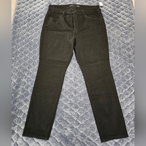 High Rise Jeans - Picture 1 of 2